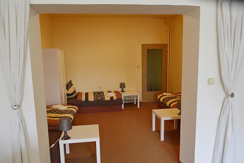 Apartman Namesti Hostinne Pokój zdjęcie